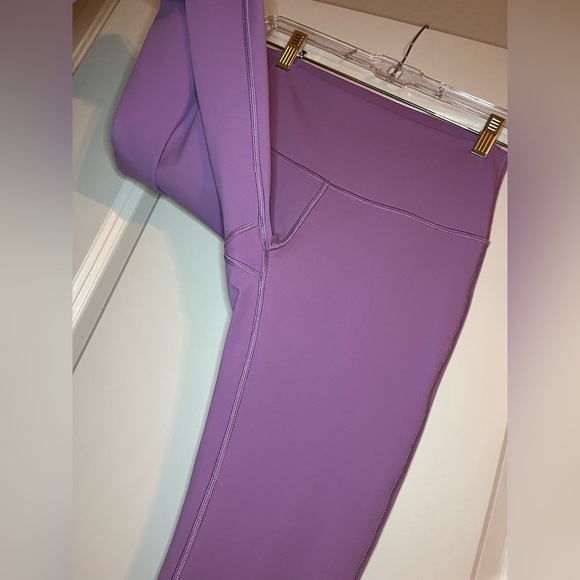 Lululemon Wunder Under High-Rise Tight 25" *Luxtreme in Wisteria Purple Size 6 - Picture 6 of 9